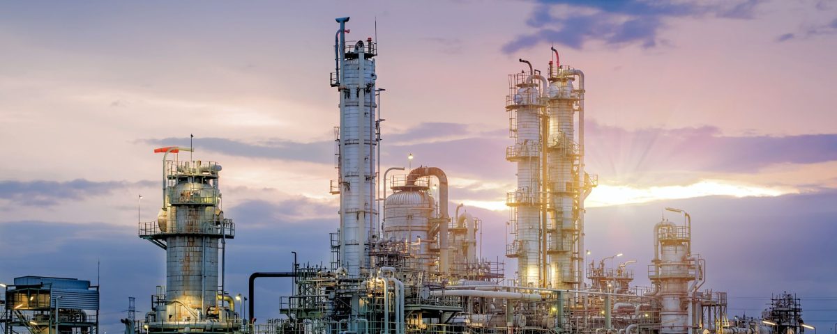 reducción del 80% en los peajes eléctricos para industrias electrointensivas que mejora competitividad y facilita transición energética en España