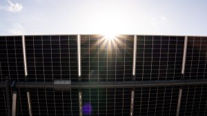 Instalacion de autoconsumo industrial con paneles solares